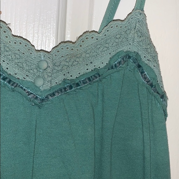 Abercrombie and Fitch cami top - Picture 5 of 10